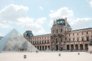 Taxi Angers Le Louvre Taxi Angers Le Louvre